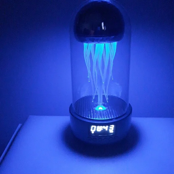 Bluetooth Speaker Mechanical Motion Jellyfish Lights - Picture 16 of 16